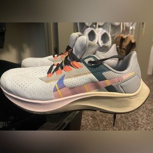Women’s Nike Zoom Pegasus